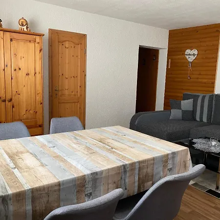 Grieser Apartment *